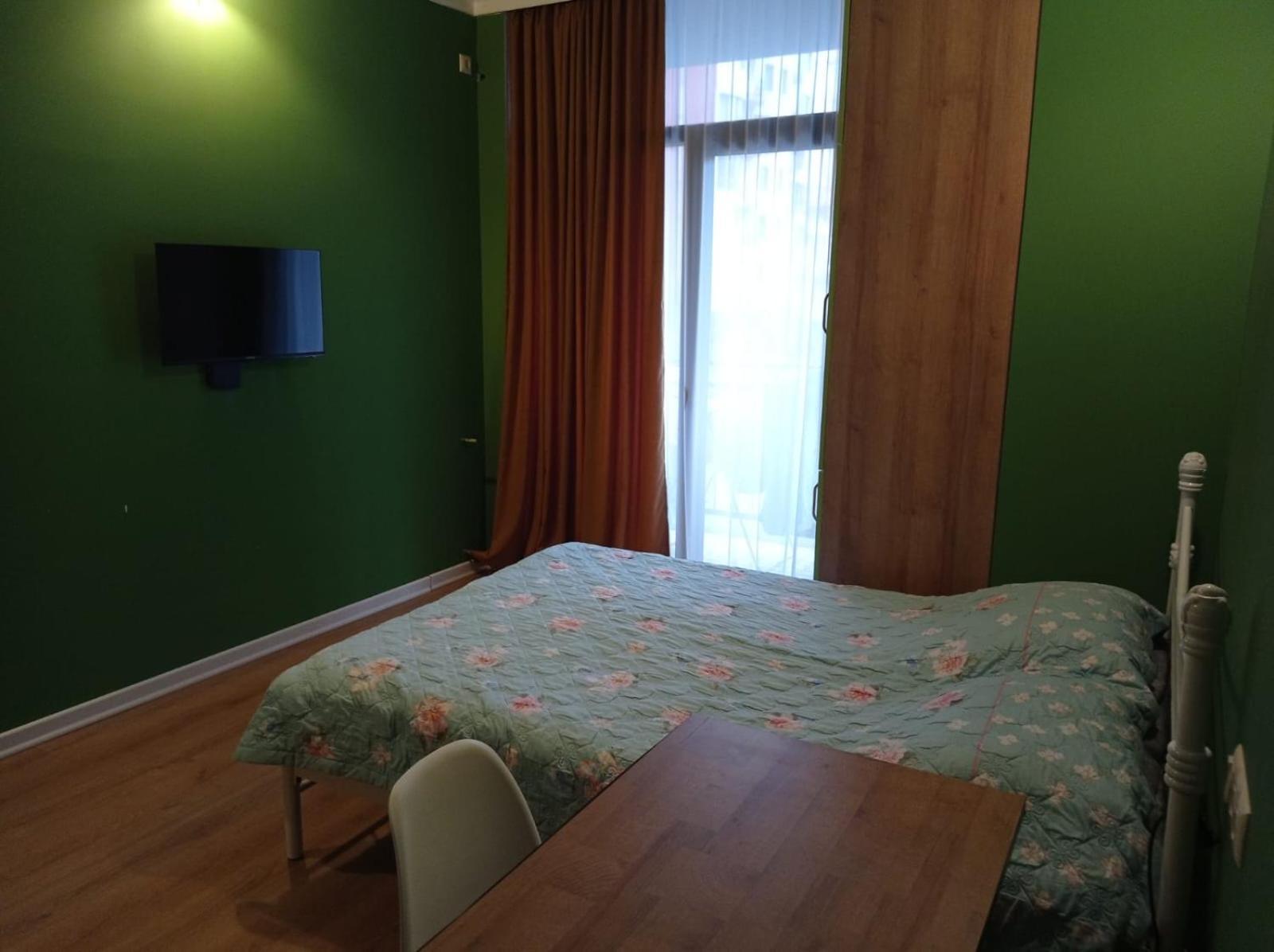 Apartment Green Studio Batumi