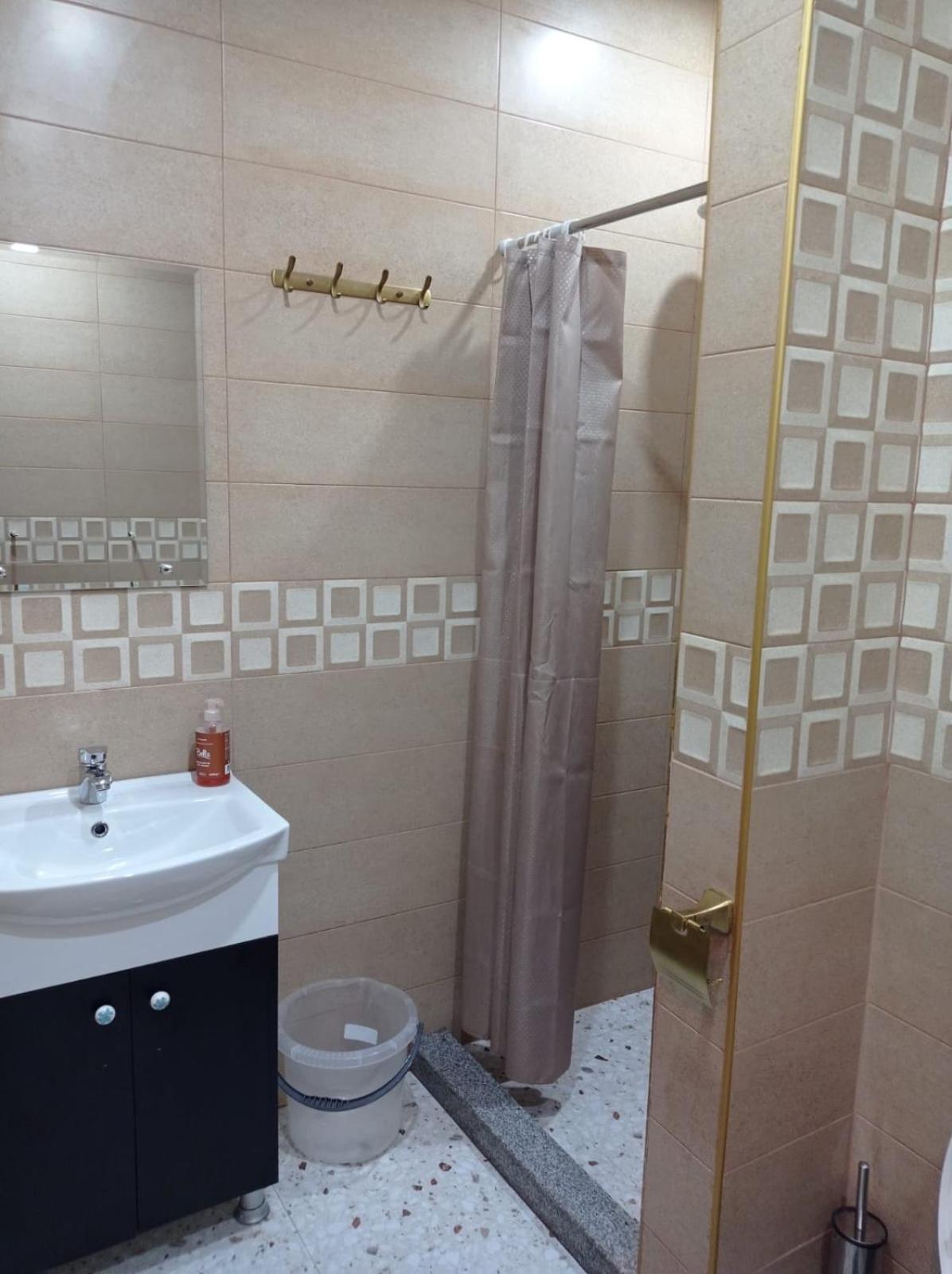Green Studio Apartment Batumi
